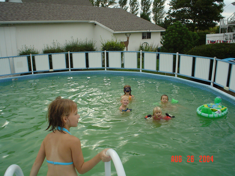 26aug04010
