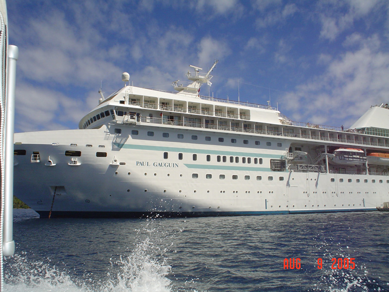 mom_dad_tahiti_2005_100