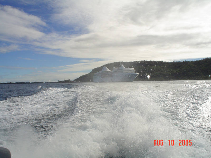 mom_dad_tahiti_2005_105