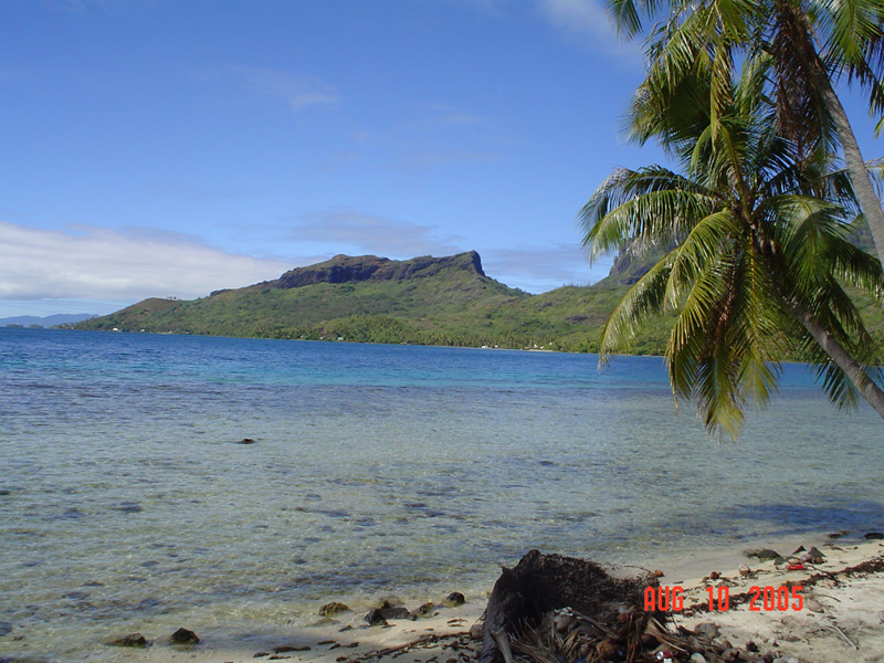 mom_dad_tahiti_2005_112