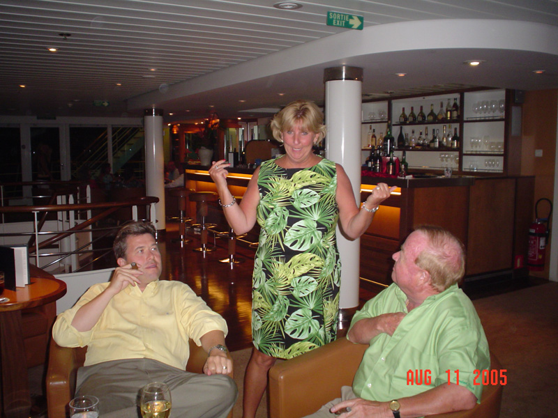 mom_dad_tahiti_2005_117