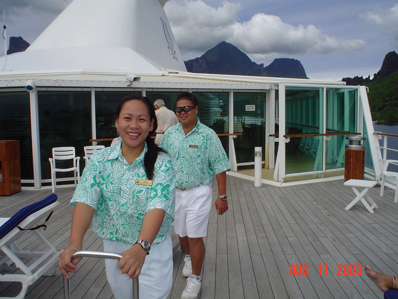 mom_dad_tahiti_2005_146