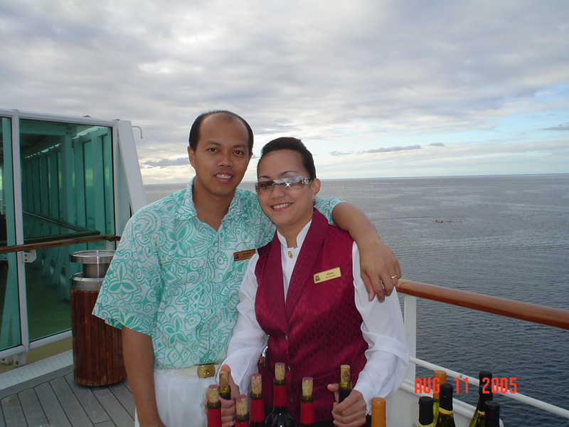 mom_dad_tahiti_2005_159