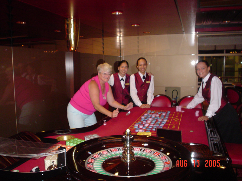 mom_dad_tahiti_2005_187