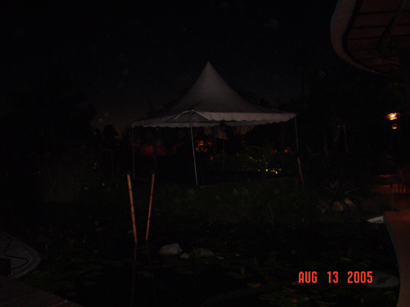 mom_dad_tahiti_2005_239