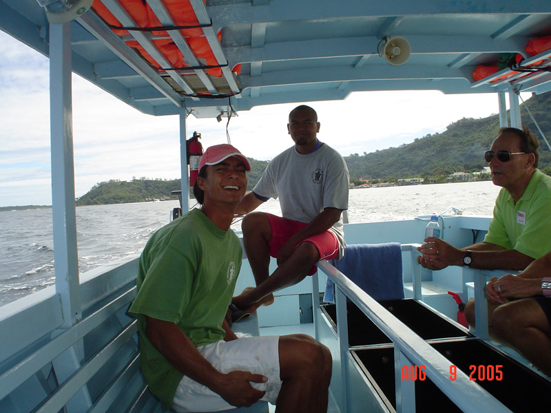 mom_dad_tahiti_2005_68