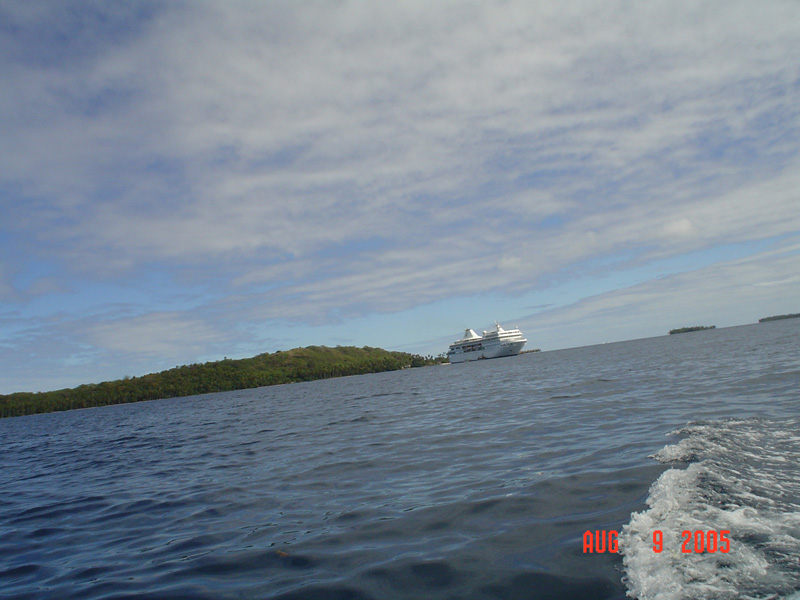 mom_dad_tahiti_2005_70